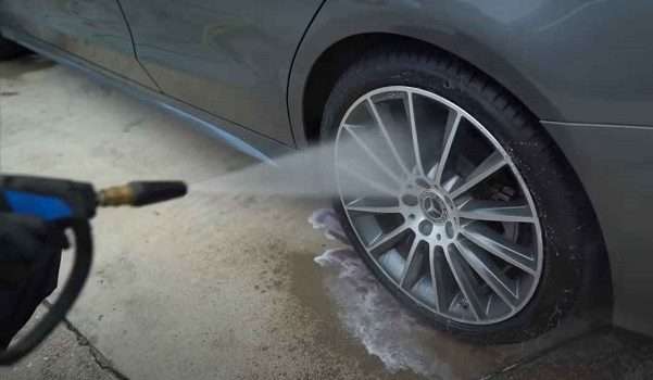 How To Remove Road Paint From Car Wheel Wells On Your Own